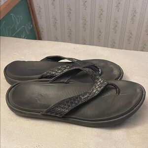 Black Woven Flip Flop Sandals